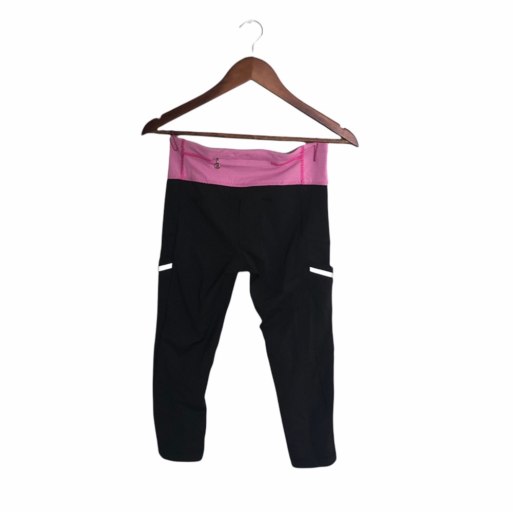 LULULEMON run your heart out Capri leggings black/pink with pockets size 6